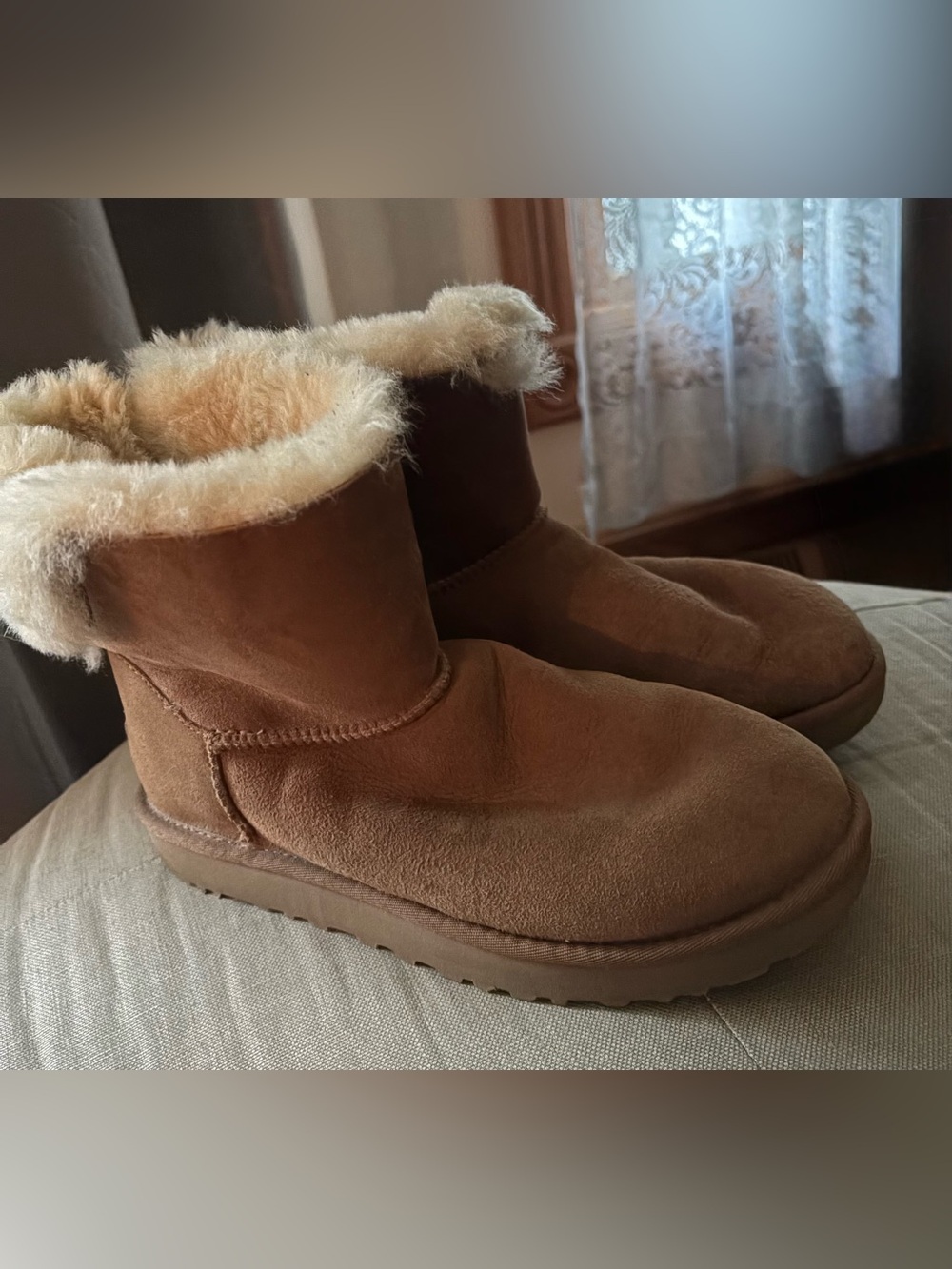 Classic Shearling Lined Short Boot - Chestnut